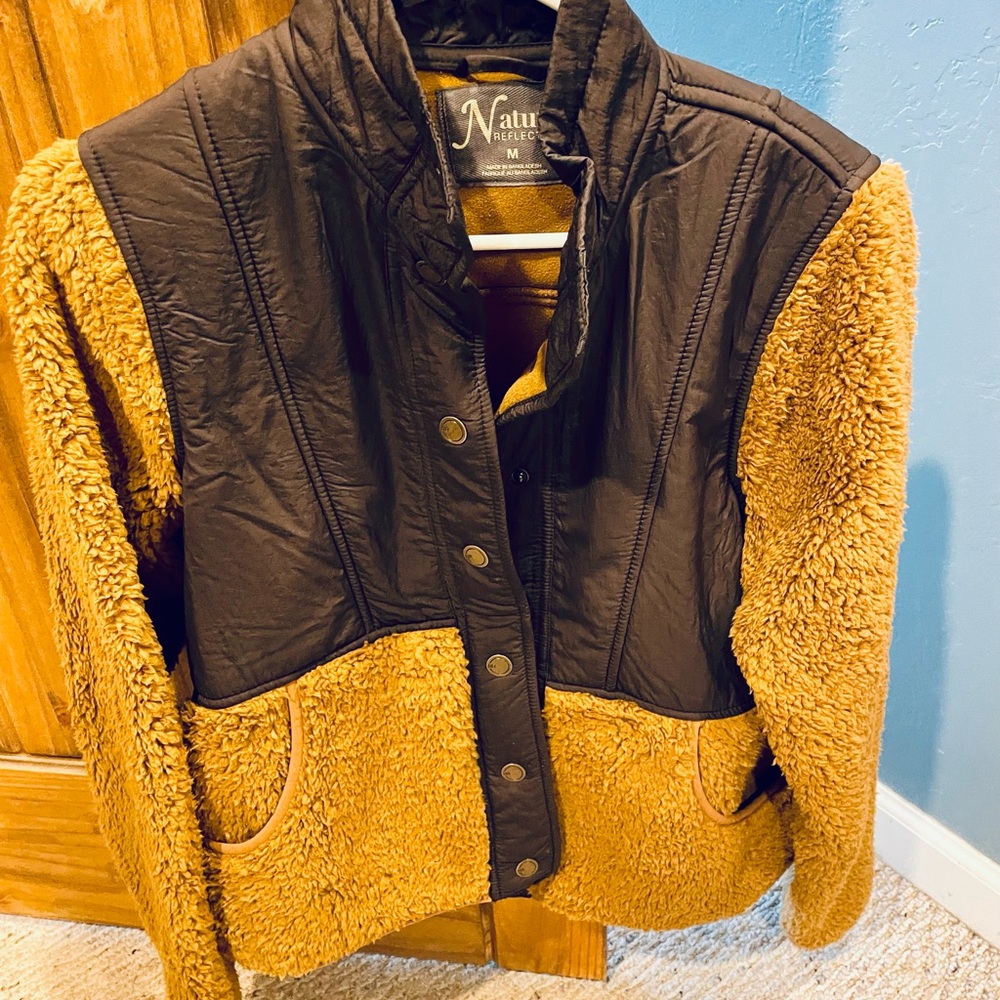Natural Reflections Black and Tan Teddy Jacket